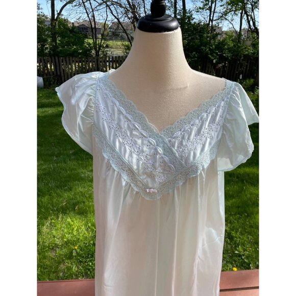 Vintage Vanity Fair Light Blue 2 Pc Peignoir Set Lace Trim Flutter Sleeves Sz L - Picture 3 of 11